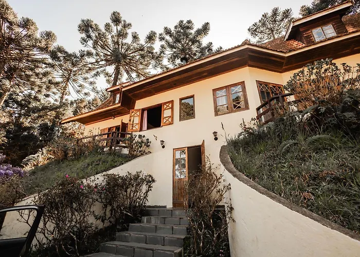 Chalé Suiço de Campos do JordãoChale